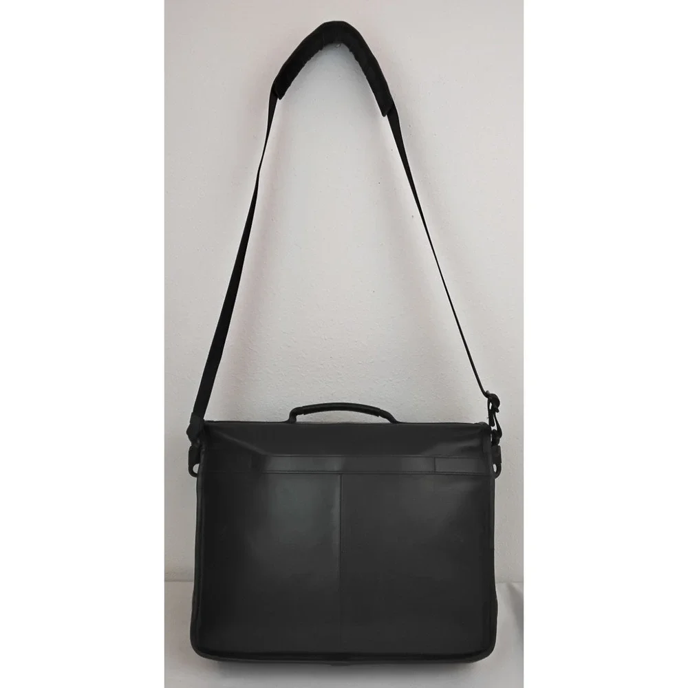 Tumi Messenger Bag Men's Leather Laptop Sleeve Commuter Bag Work Travel #Z5791